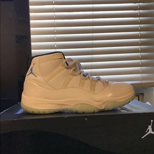 2014 OG Retro Jordan 11s legendary blues